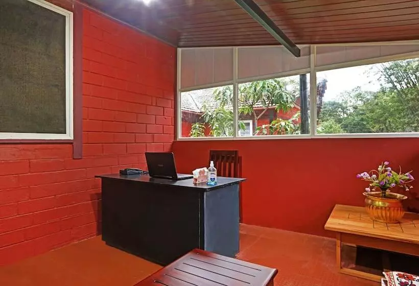 Itsy Hotels Allaranda Homestay With Valley View