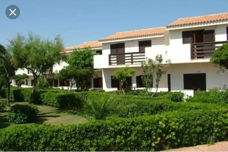 Kamarina Resort