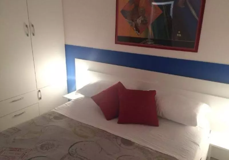 Kamarina Resort