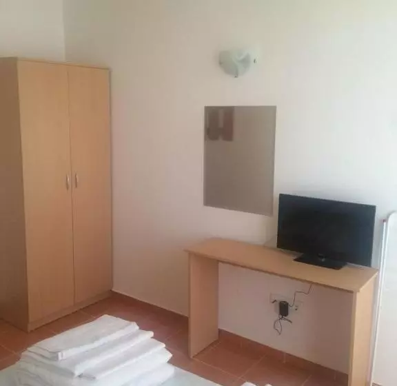 ペンション Guest Rooms Venera