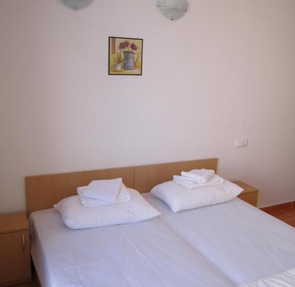 پانسیون Guest Rooms Venera