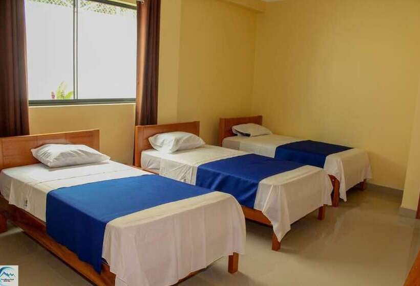 ユースホステル Hostal Cordillera Azul