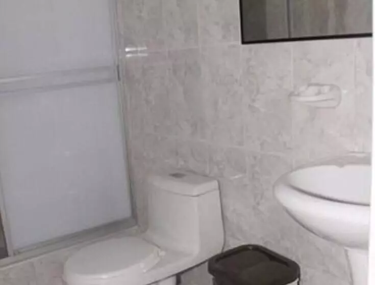 ユースホステル Hostal Cordillera Azul