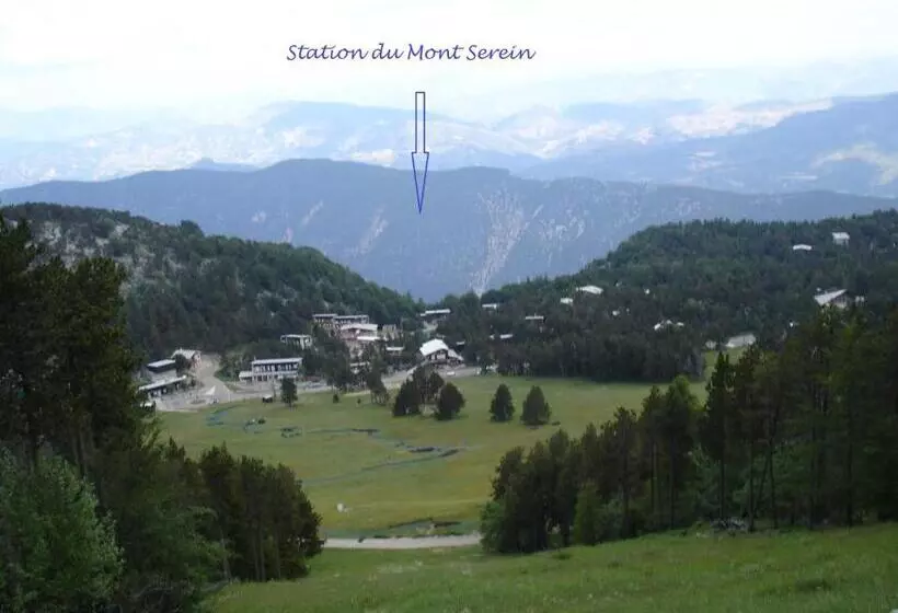 ベッドアンドブレックファースト Le Nid Au Pied Du Mont Ventoux