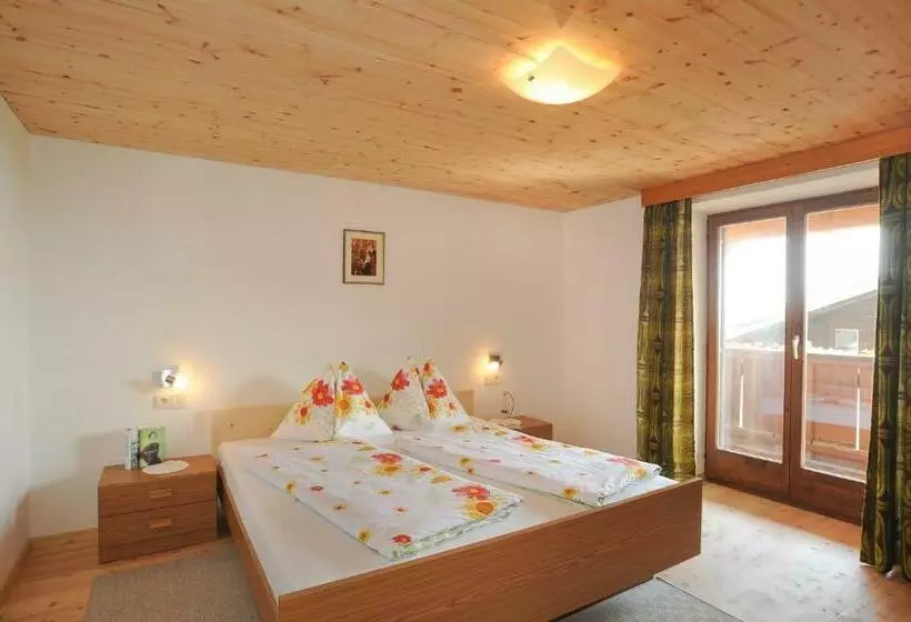 Hotelli Bio Bauernhof Mairinghof Paris
