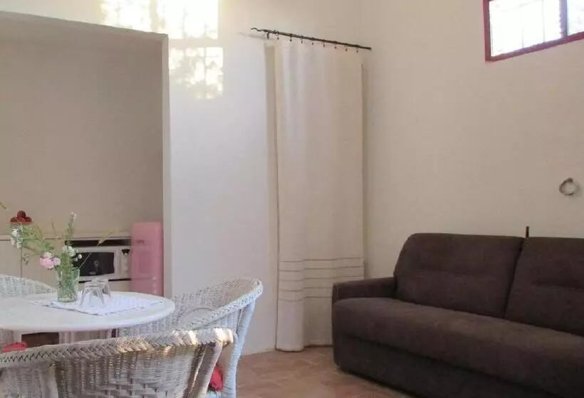 Hotelli Cavalli Di S Arcaite