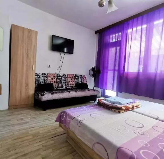 ペンション Guesthouse Slavkova