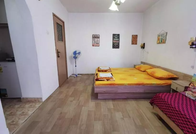 ペンション Guesthouse Slavkova