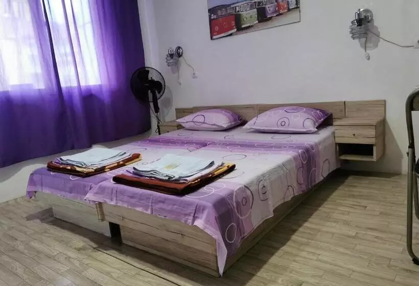ペンション Guesthouse Slavkova