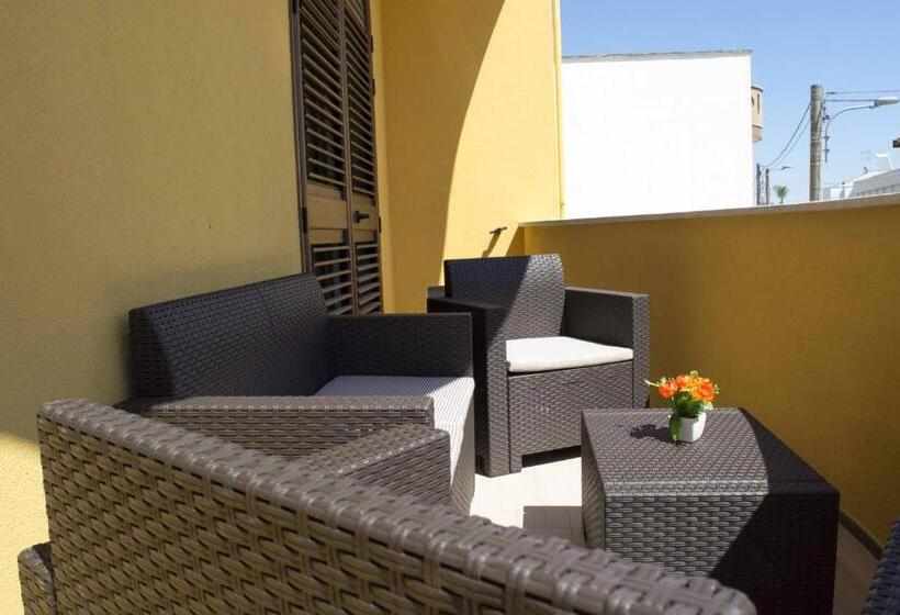 膳宿费 Chiardiluna