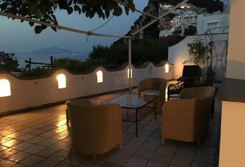 تختخواب و صبحانه Residenza L Isola Capri