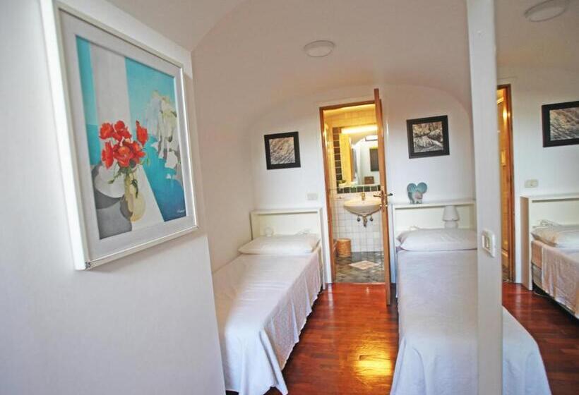 تختخواب و صبحانه Residenza L Isola Capri