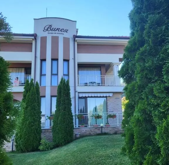 پانسیون Vikeya Guest House