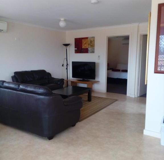 Airport Whyalla Motel