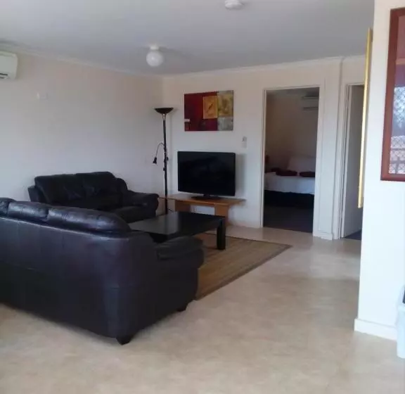 Airport Whyalla Motel