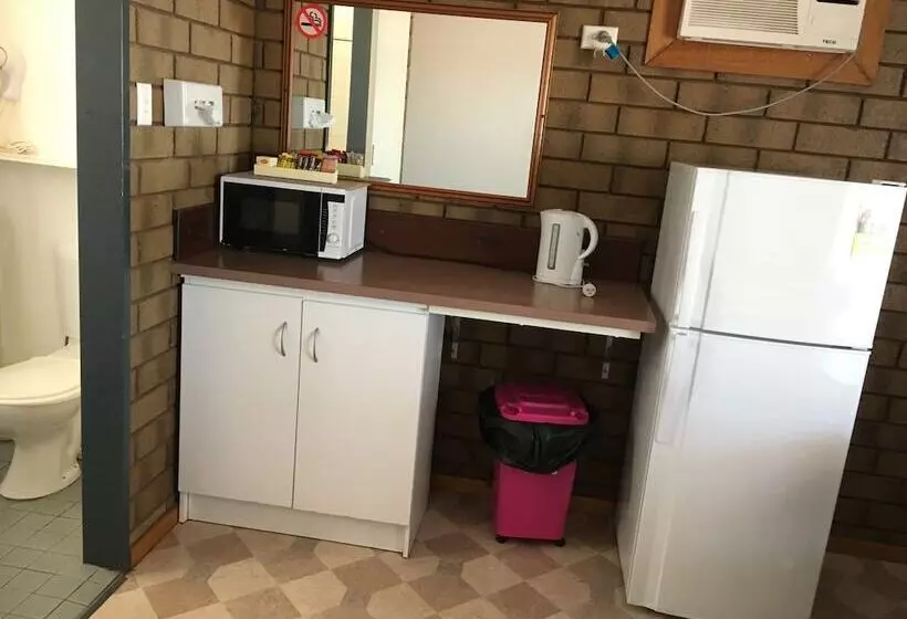 Airport Whyalla Motel