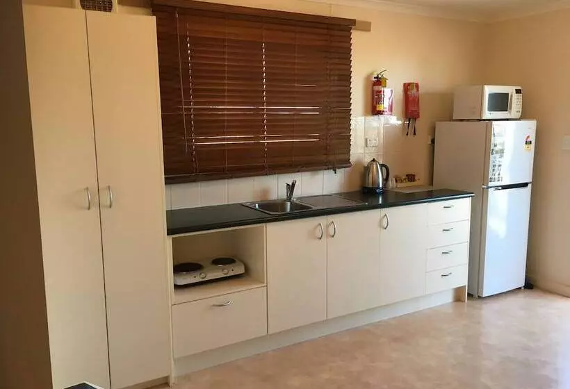 Airport Whyalla Motel