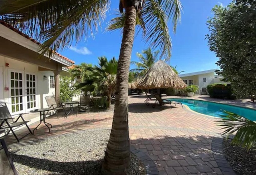 Aruba Tropic Apartments
