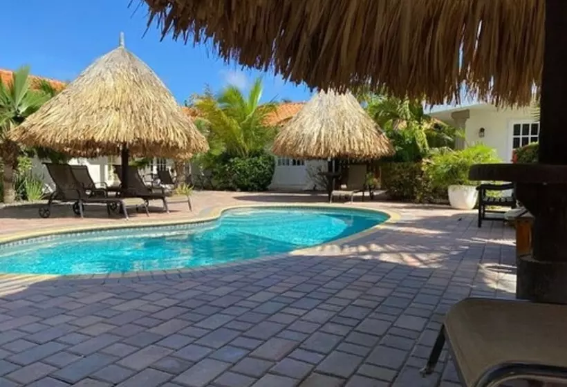 Aruba Tropic Apartments