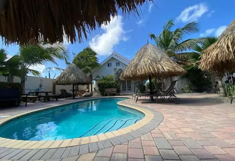 Aruba Tropic Apartments