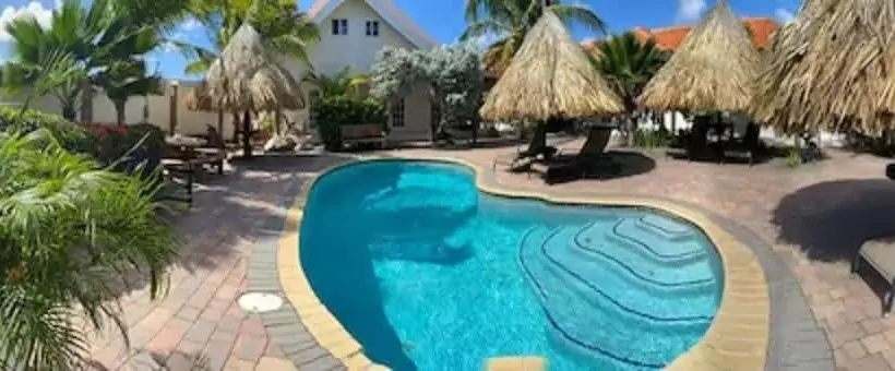 Aruba Tropic Apartments