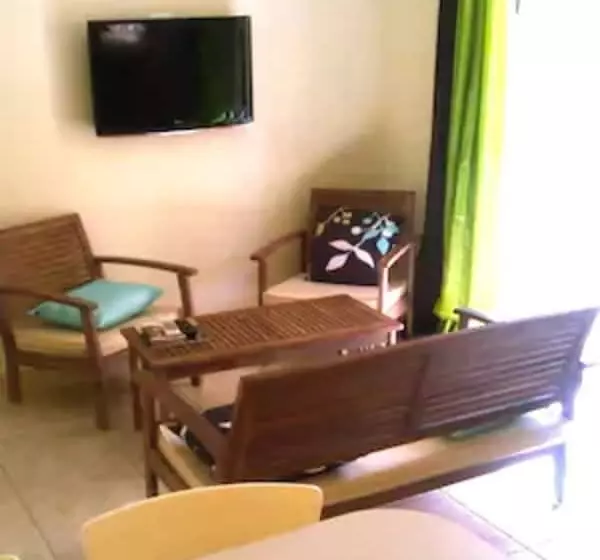 Aruba Tropic Apartments