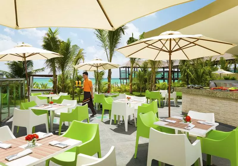 Generations Riviera Maya Family Resort Catamarán, Aqua Nick & More Inclusive