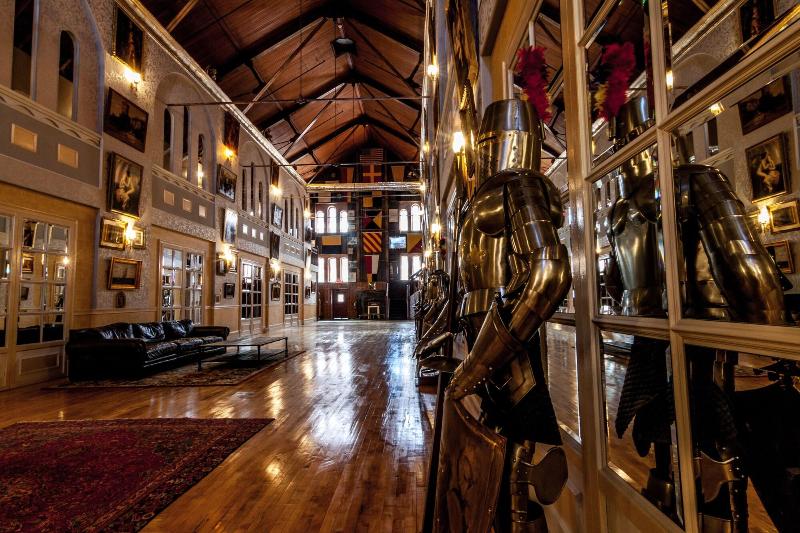 ホテル Amsterdam Castle Ny