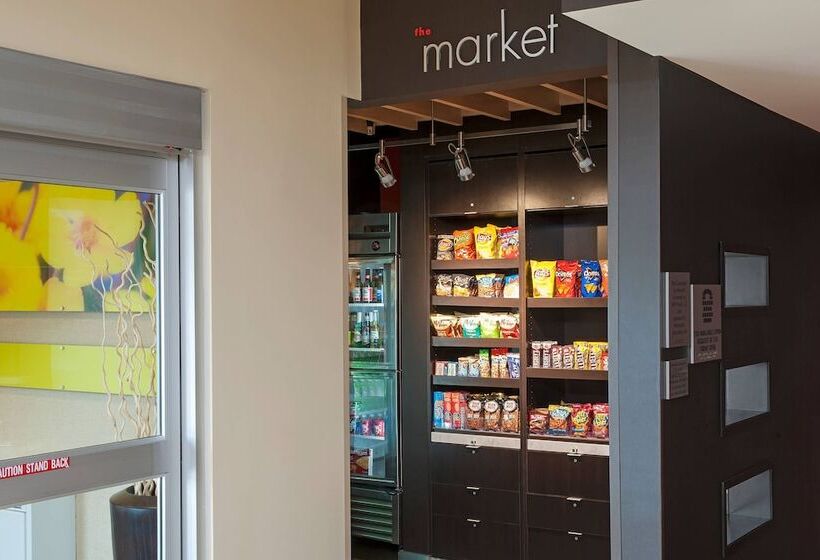 호텔 Courtyard Milwaukee Airport