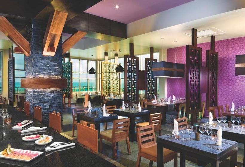 Generations Riviera Maya Family Resort Catamarán, Aqua Nick & More Inclusive