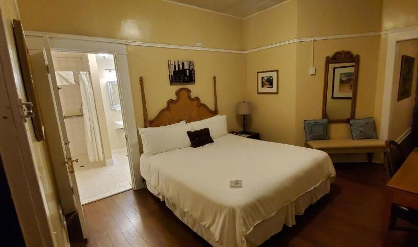 فندق Glen Tavern Inn