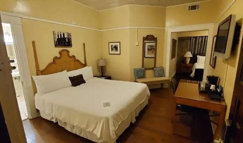 酒店 Glen Tavern Inn