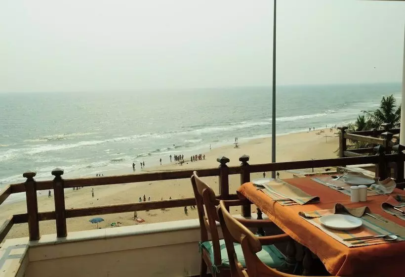 호텔 Hindustan Beach Retreat