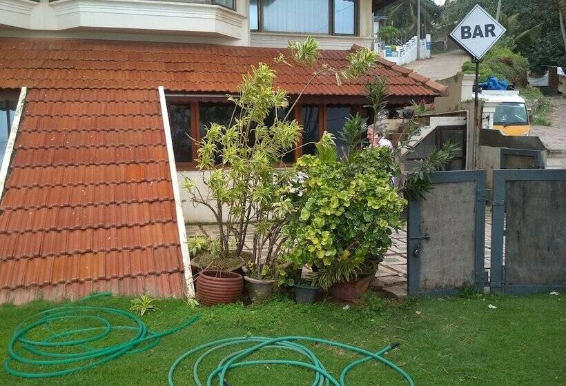 호텔 Hindustan Beach Retreat