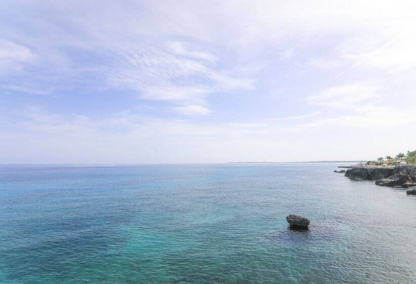 هتل Home Sweet Home Resort