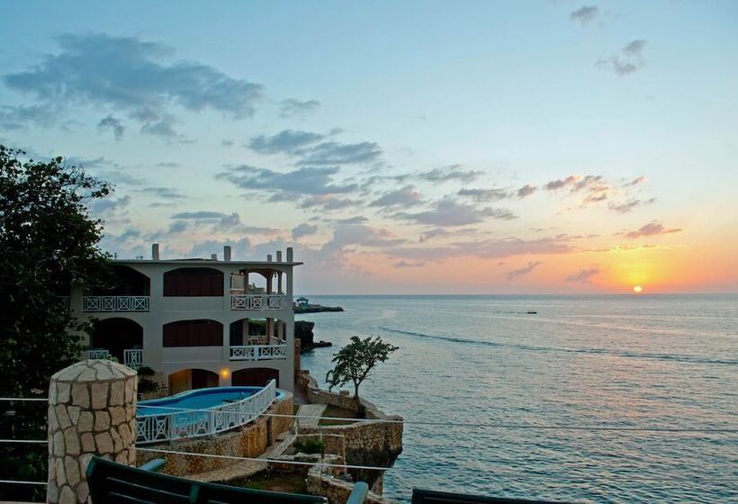 هتل Home Sweet Home Resort