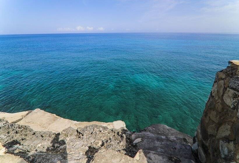 هتل Home Sweet Home Resort