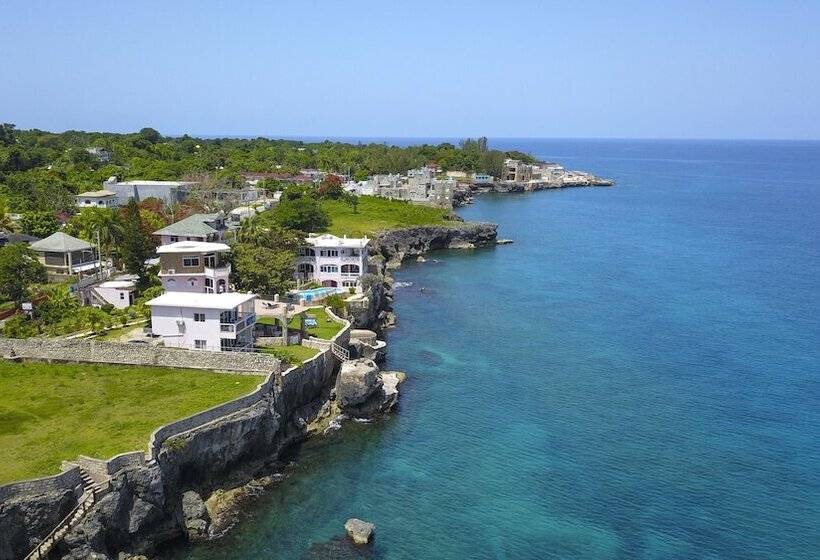 هتل Home Sweet Home Resort