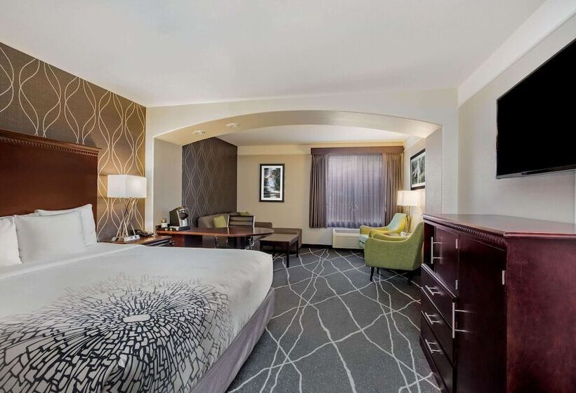 هتل Fairfield By Marriott Inn & Suites Fresno Riverpark