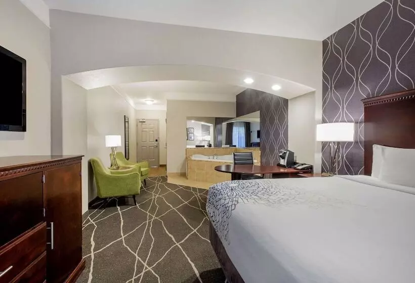 酒店 Fairfield By Marriott Inn & Suites Fresno Riverpark