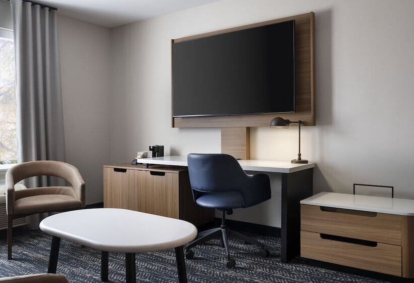 هتل Fairfield By Marriott Inn & Suites Fresno Riverpark