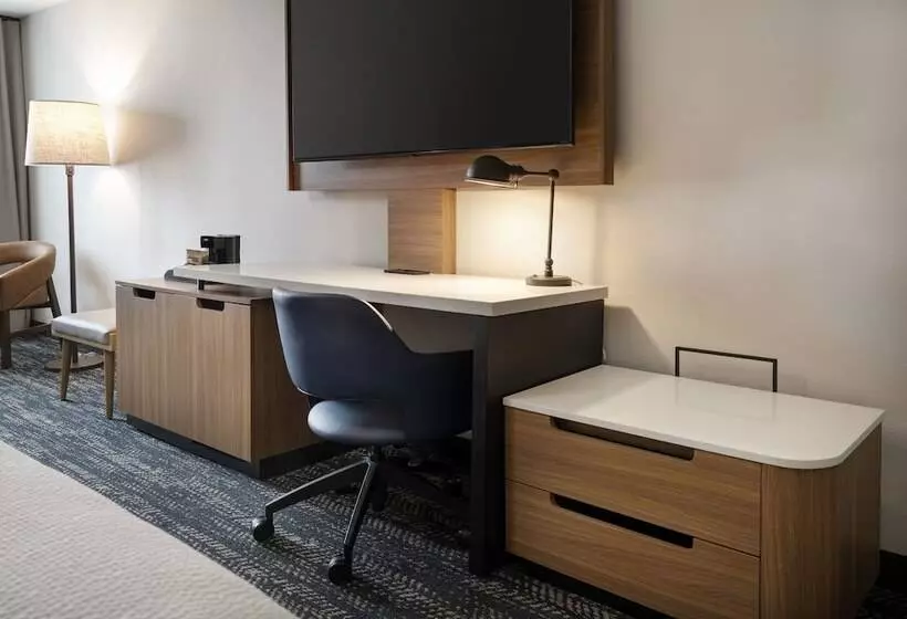 酒店 Fairfield By Marriott Inn & Suites Fresno Riverpark