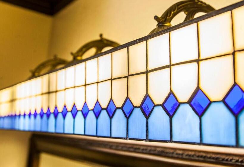 Otel Mountain View Lodge