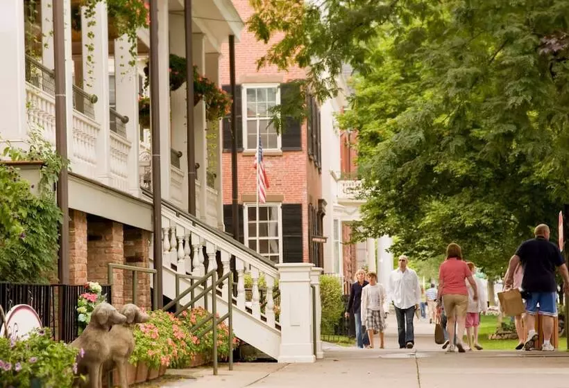 酒店 Saratoga Arms