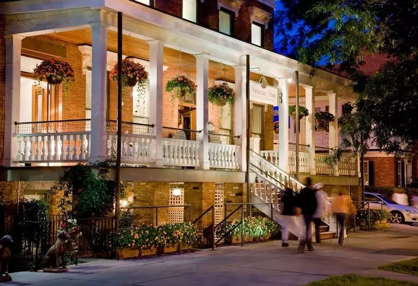 酒店 Saratoga Arms