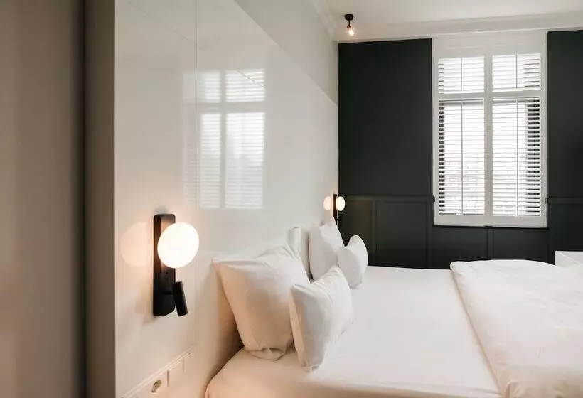 בית מלון כפרי & Spa Savarin Rijswijk, The Hague