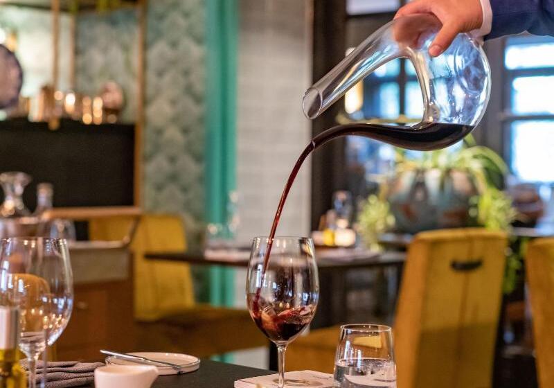 בית מלון כפרי & Spa Savarin   Rijswijk, The Hague