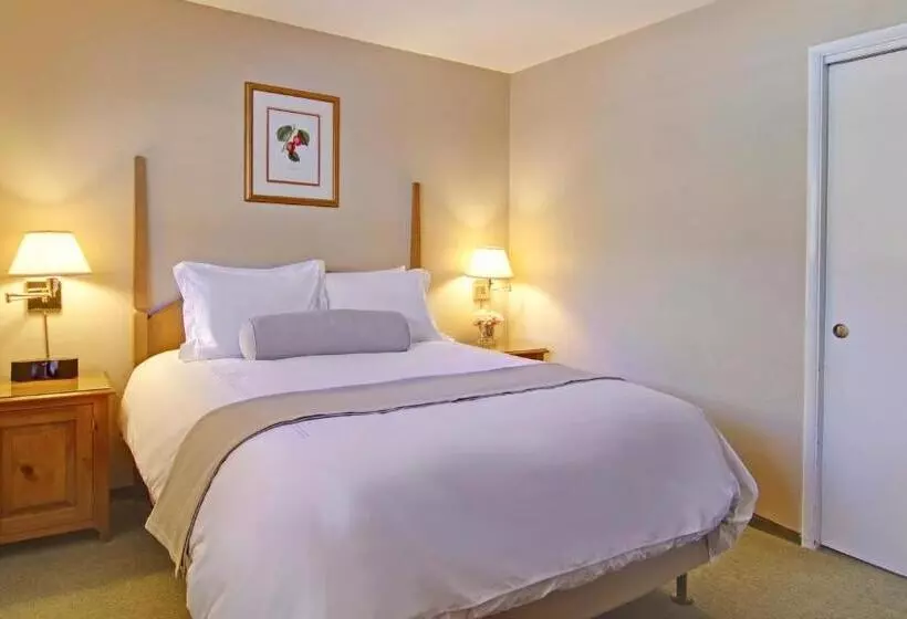 هتل Svendsgaard's Inn