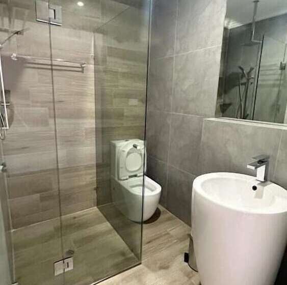 בית מלון כפרי Sydney Riseon