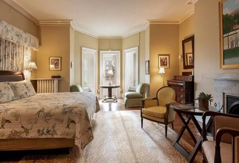 Отель The College Club Of Boston